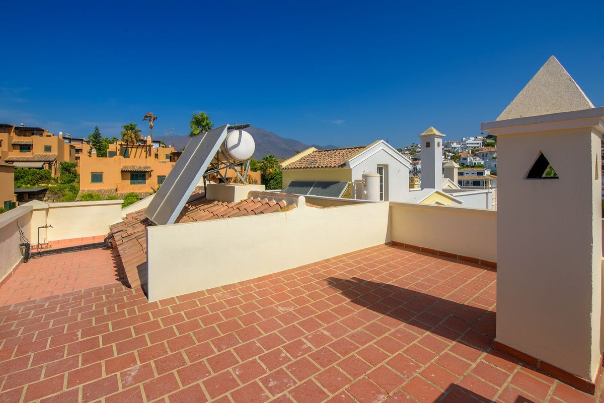 Rynek wtórny - Town house - Estepona - Estepona Centro