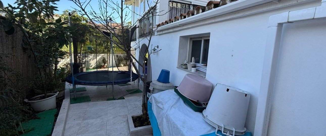 Rynek wtórny - Town house - Estepona - Estepona Centro