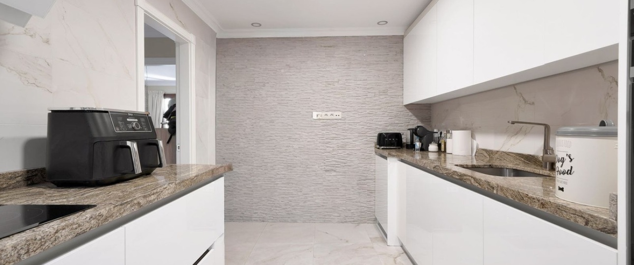 Rynek wtórny - Town house - Estepona - Estepona Centro