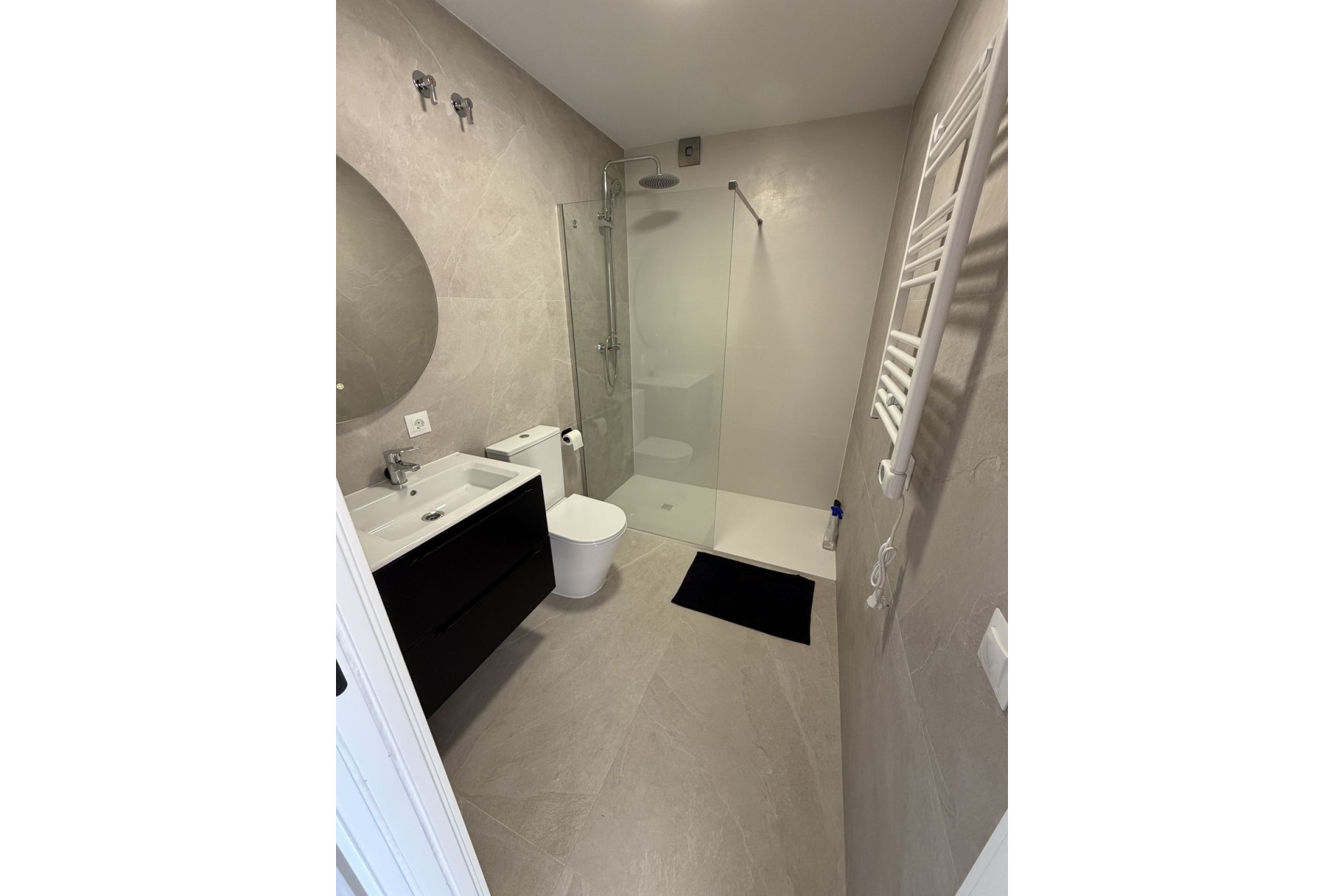 Rynek wtórny - Town house - Estepona - Estepona Centro