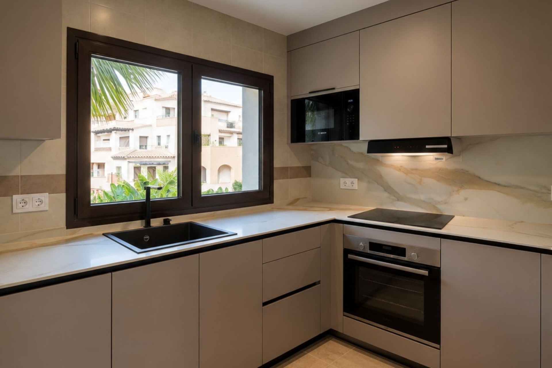 Rynek wtórny - Town house - Estepona - Estepona Centro