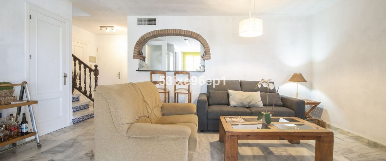 Rynek wtórny - Town house - Estepona - Estepona Centro