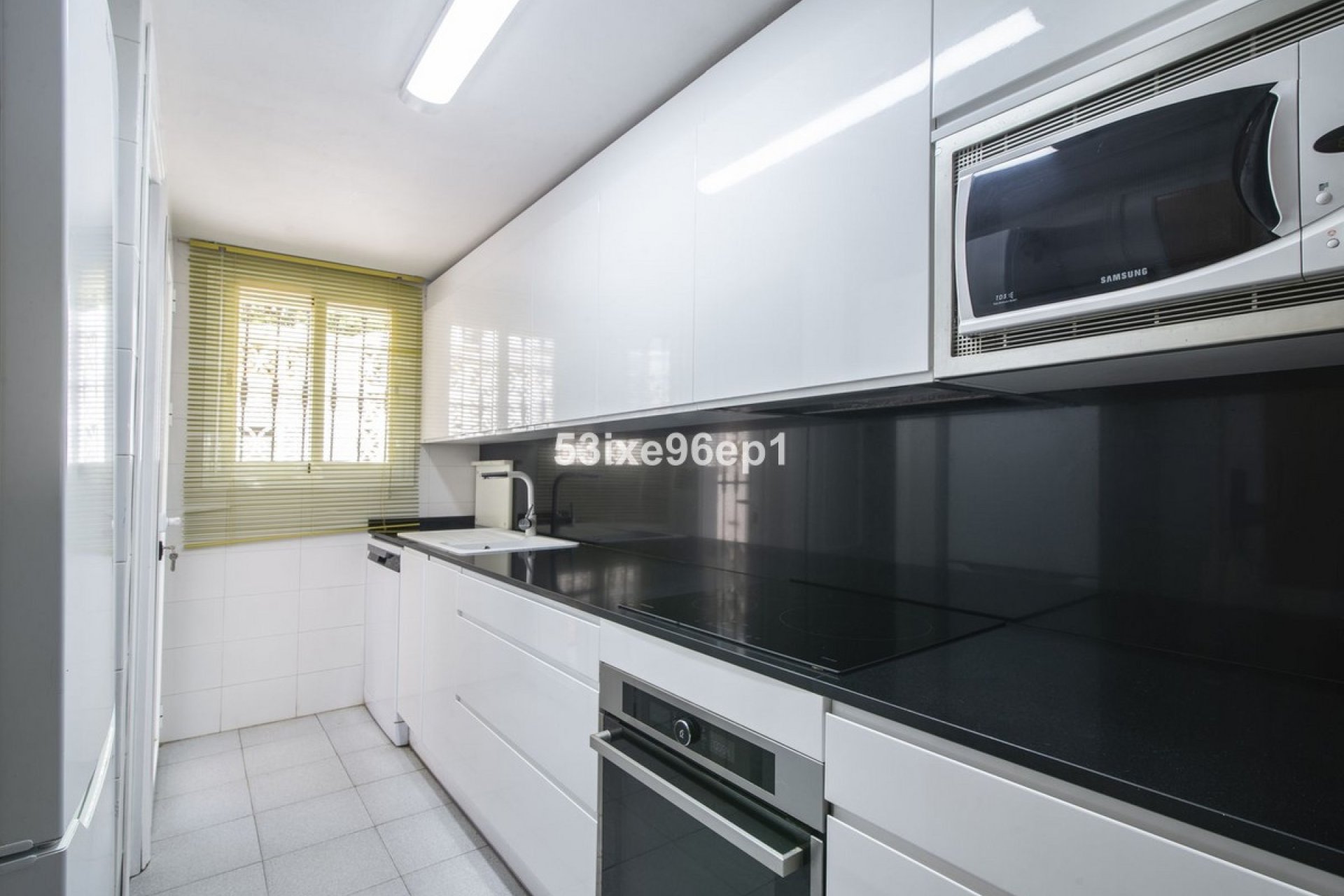 Rynek wtórny - Town house - Estepona - Estepona Centro