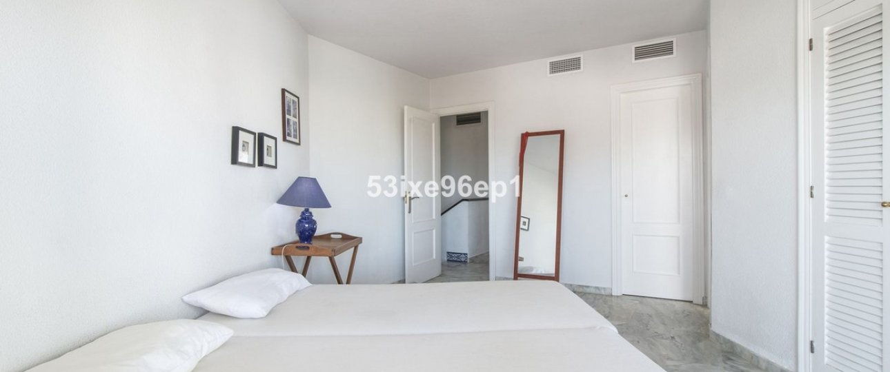 Rynek wtórny - Town house - Estepona - Estepona Centro