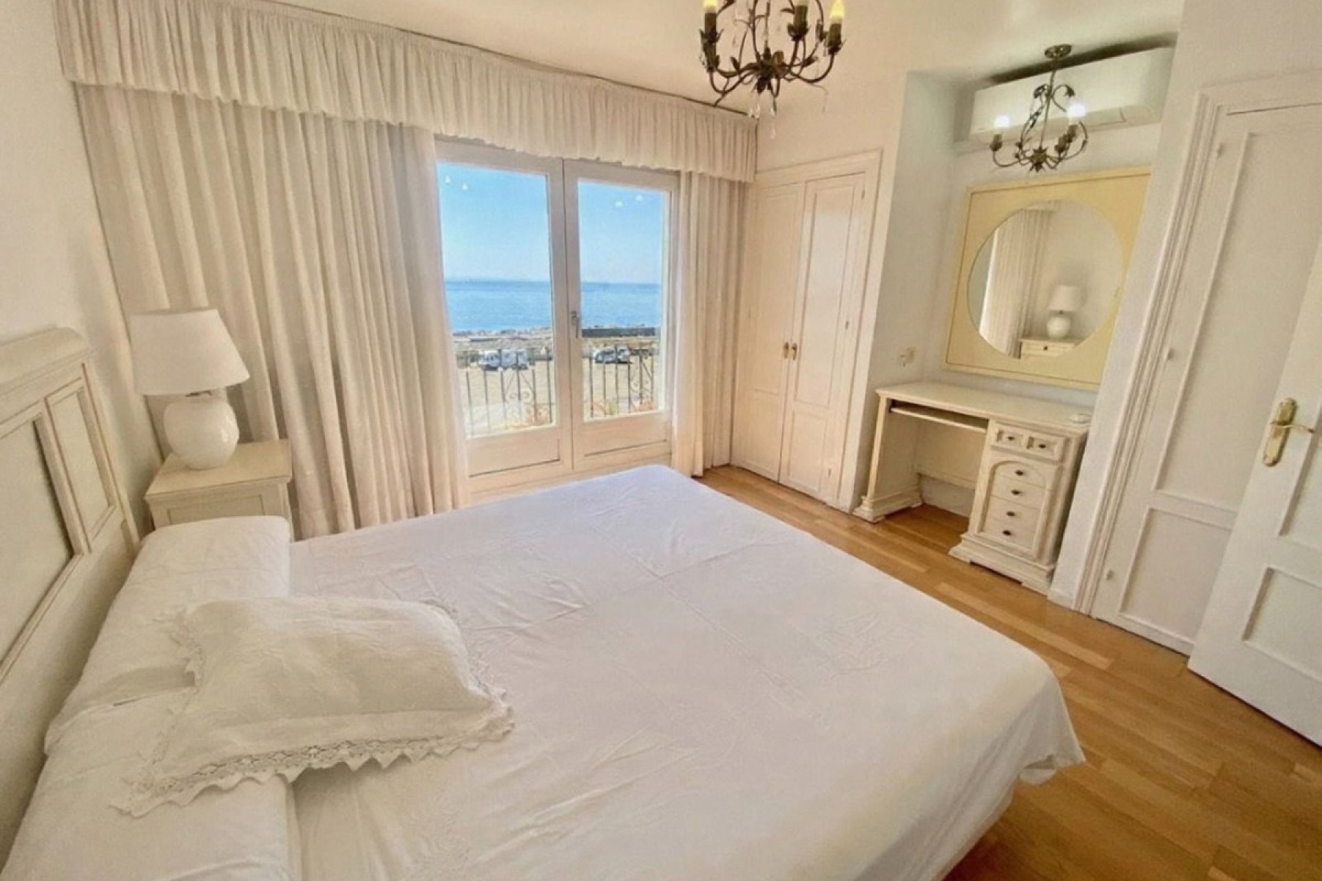 Rynek wtórny - Town house - Estepona - Estepona Centro