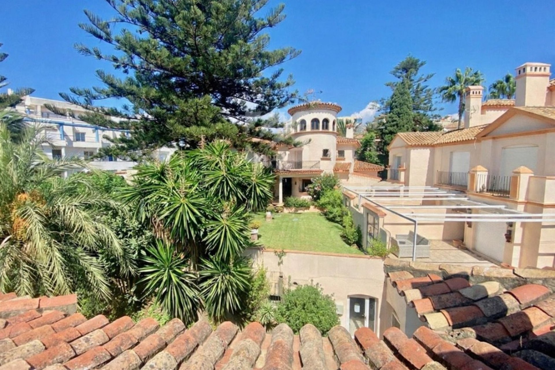 Rynek wtórny - Town house - Estepona - Estepona Centro