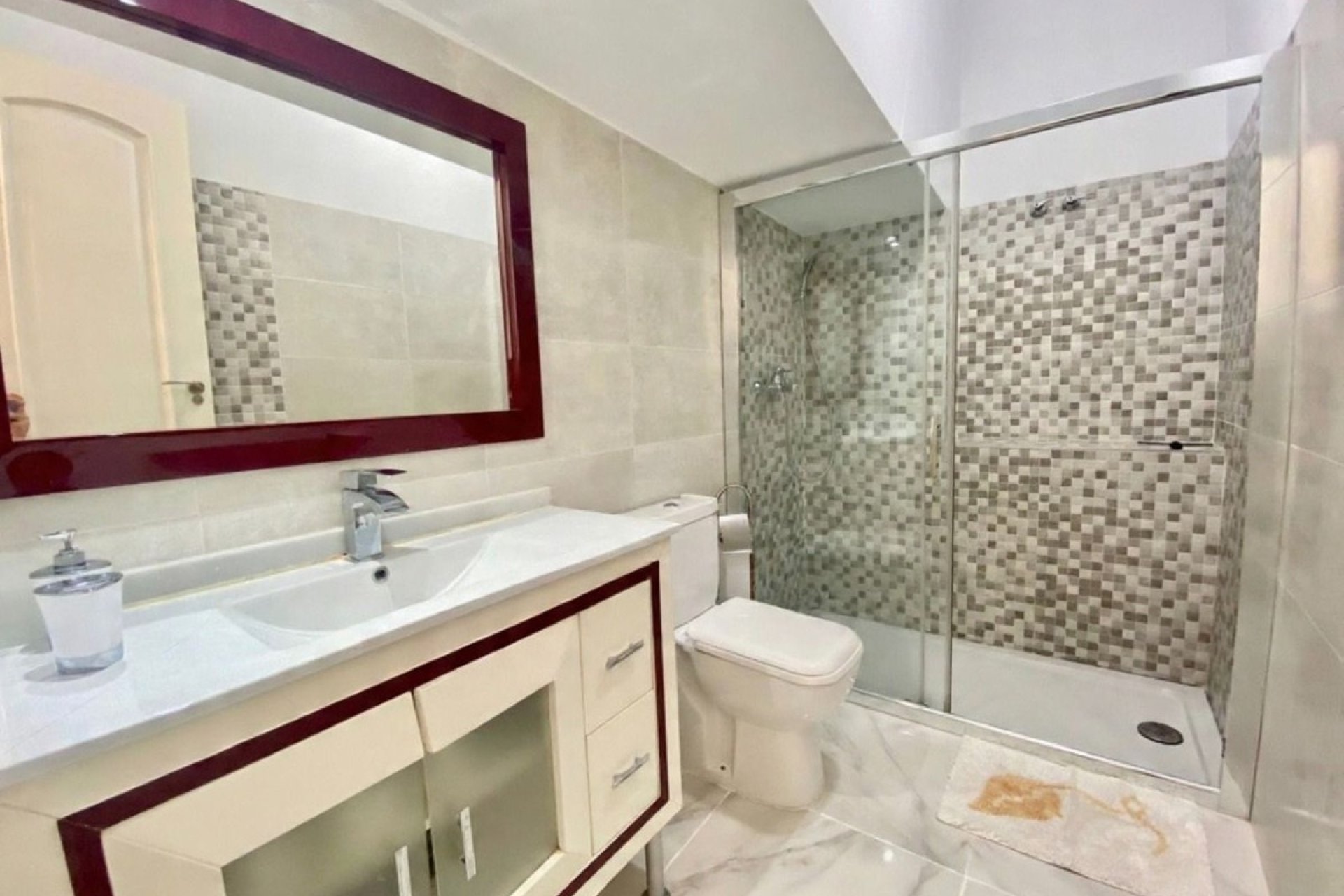 Rynek wtórny - Town house - Estepona - Estepona Centro