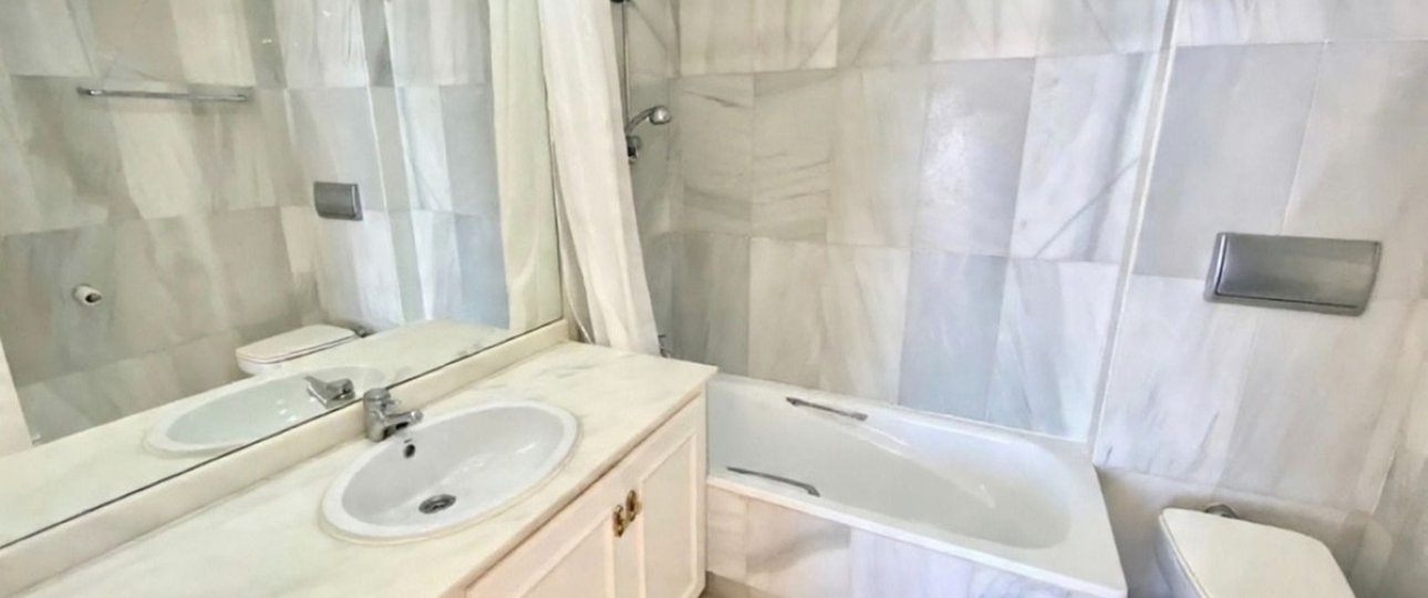 Rynek wtórny - Town house - Estepona - Estepona Centro