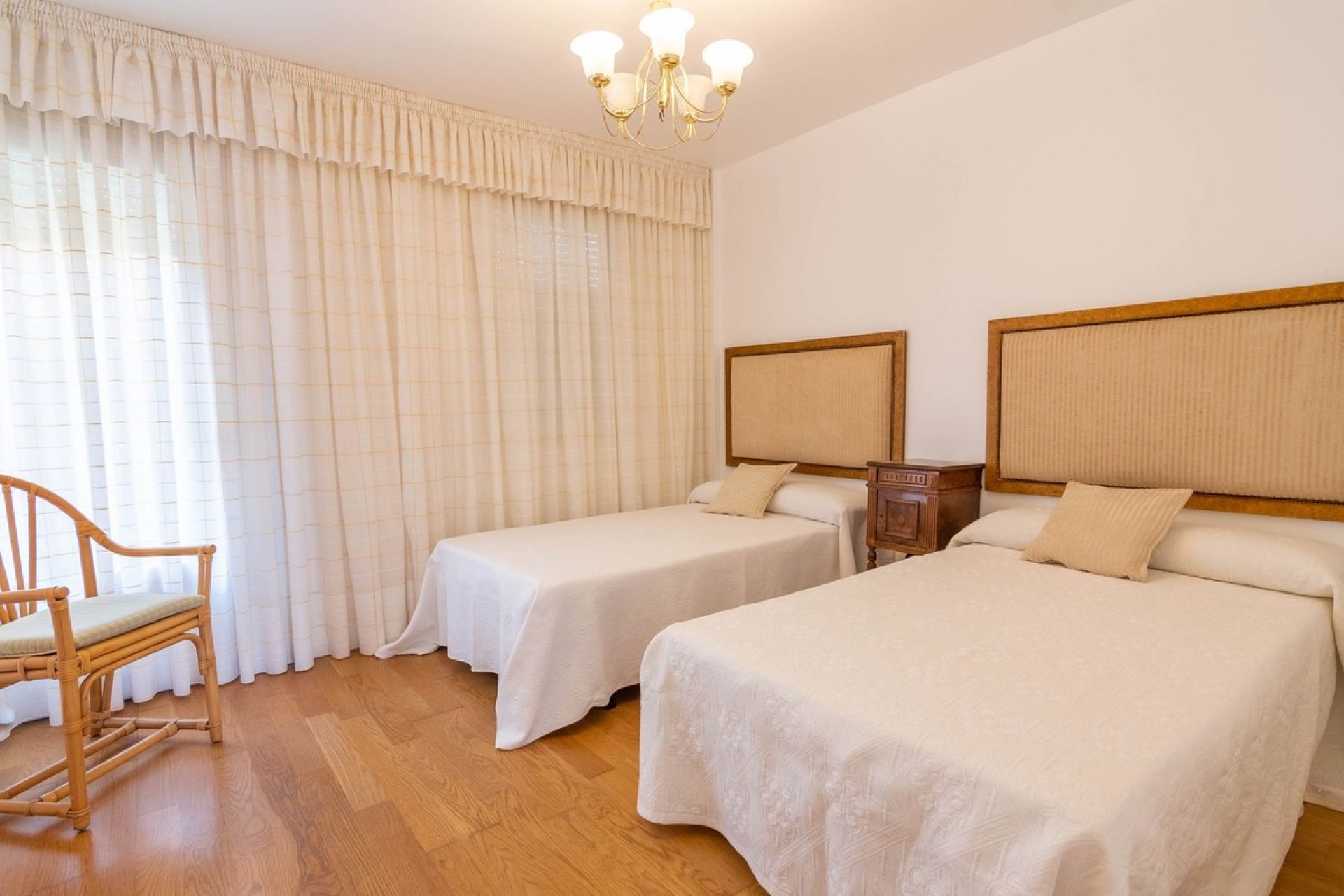 Rynek wtórny - Town house - Estepona - Estepona Centro
