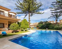 Rynek wtórny - Town house - Estepona - Estepona Centro
