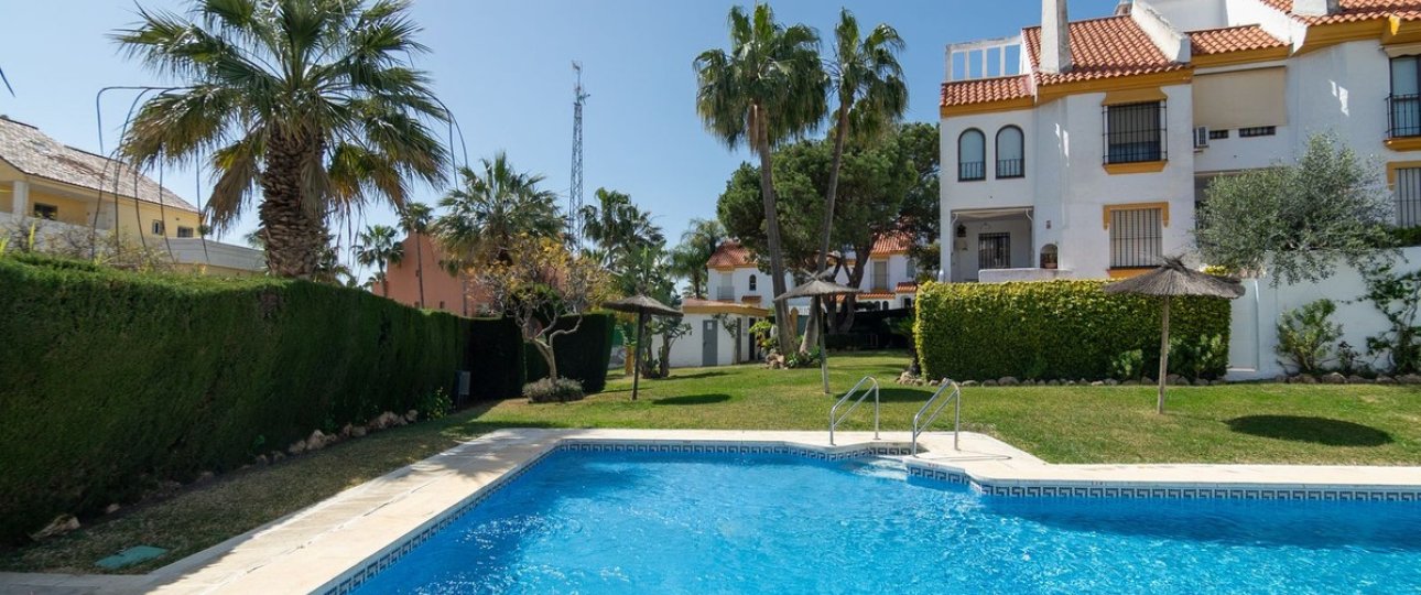 Rynek wtórny - Town house - Estepona - Estepona Centro