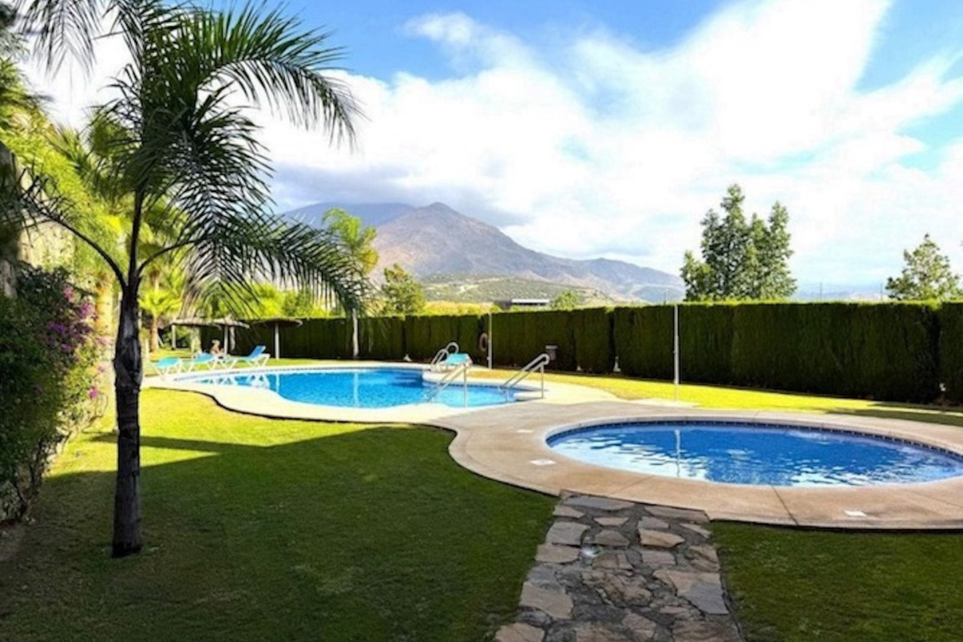 Rynek wtórny - Town house - Estepona - Estepona Centro