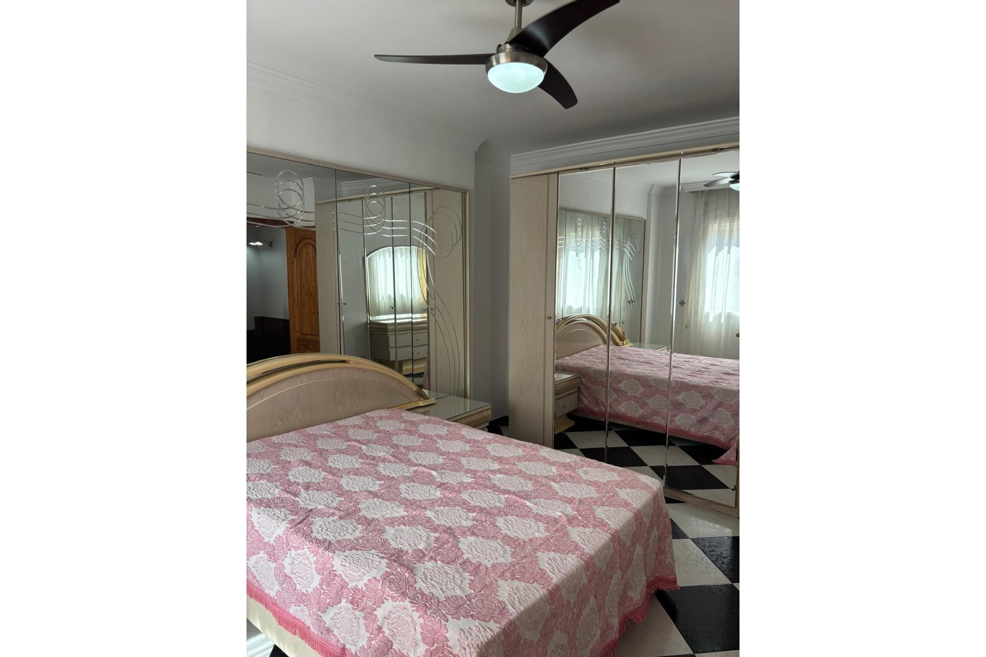 Rynek wtórny - Town house - Estepona - Estepona Centro