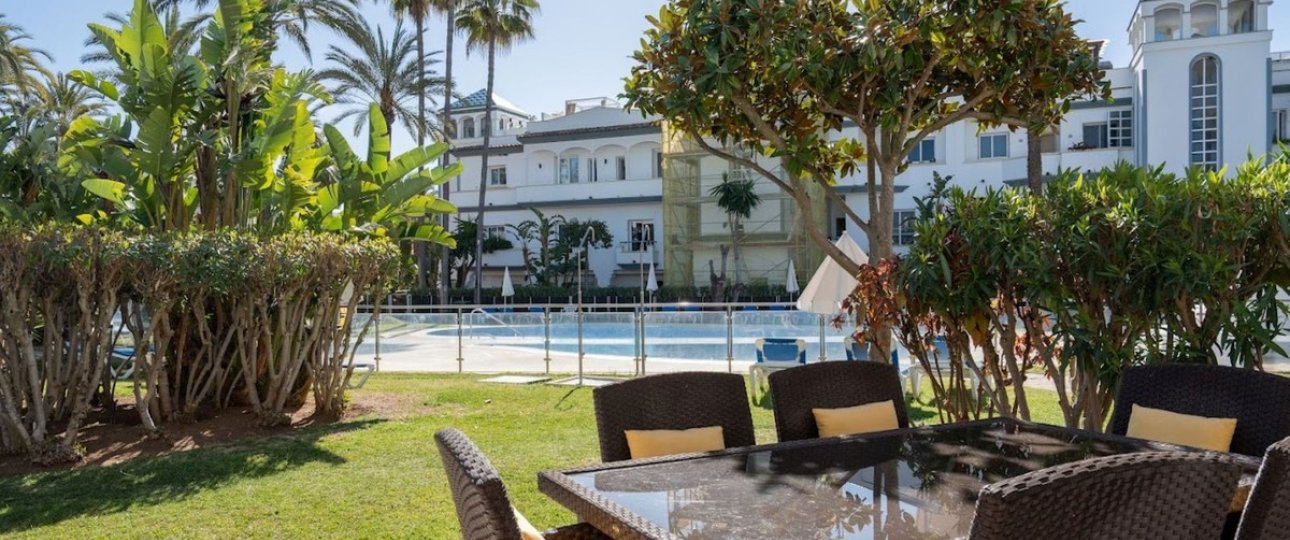 Rynek wtórny - Town house - Estepona - New Golden Mile