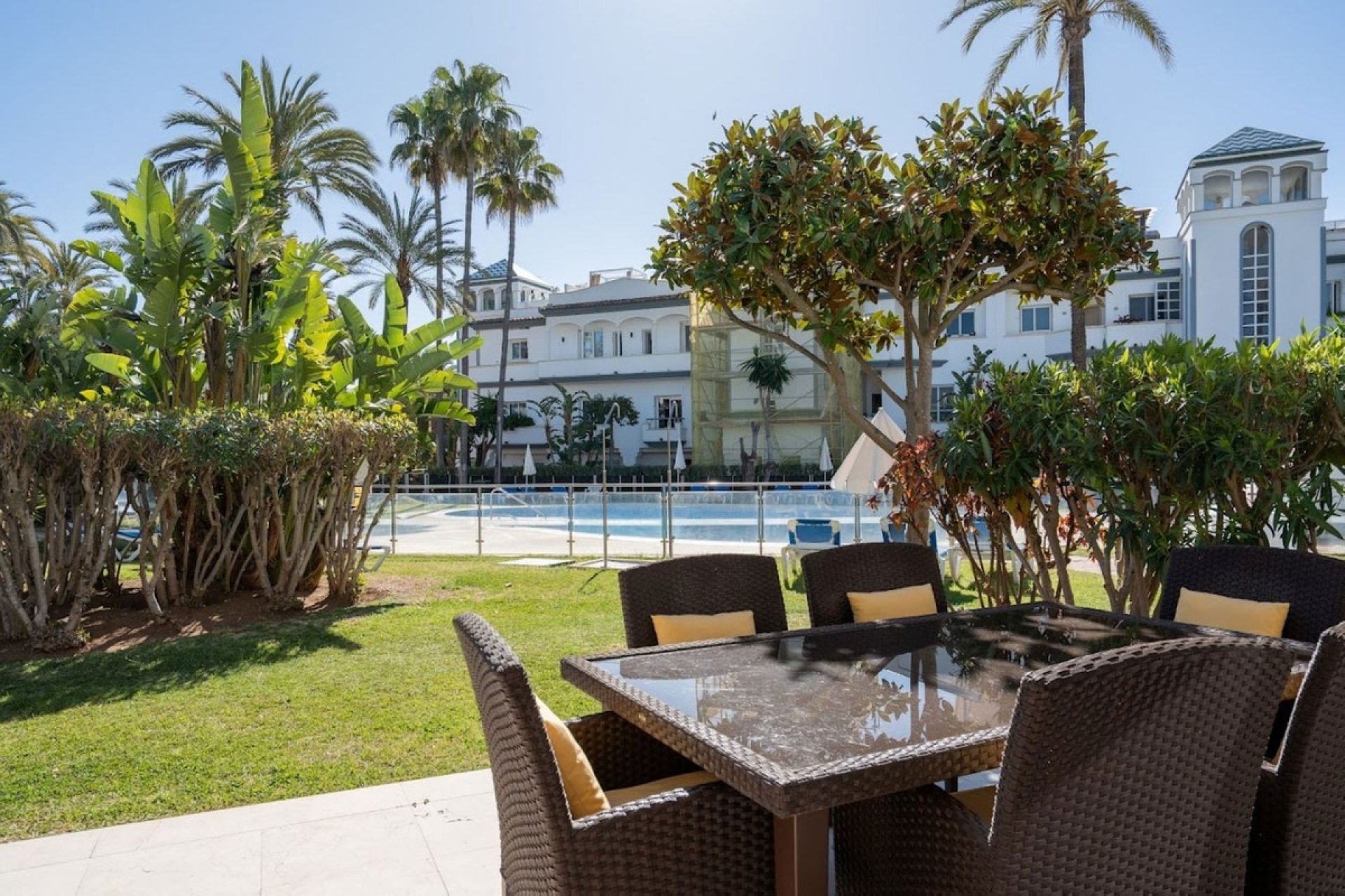 Rynek wtórny - Town house - Estepona - New Golden Mile