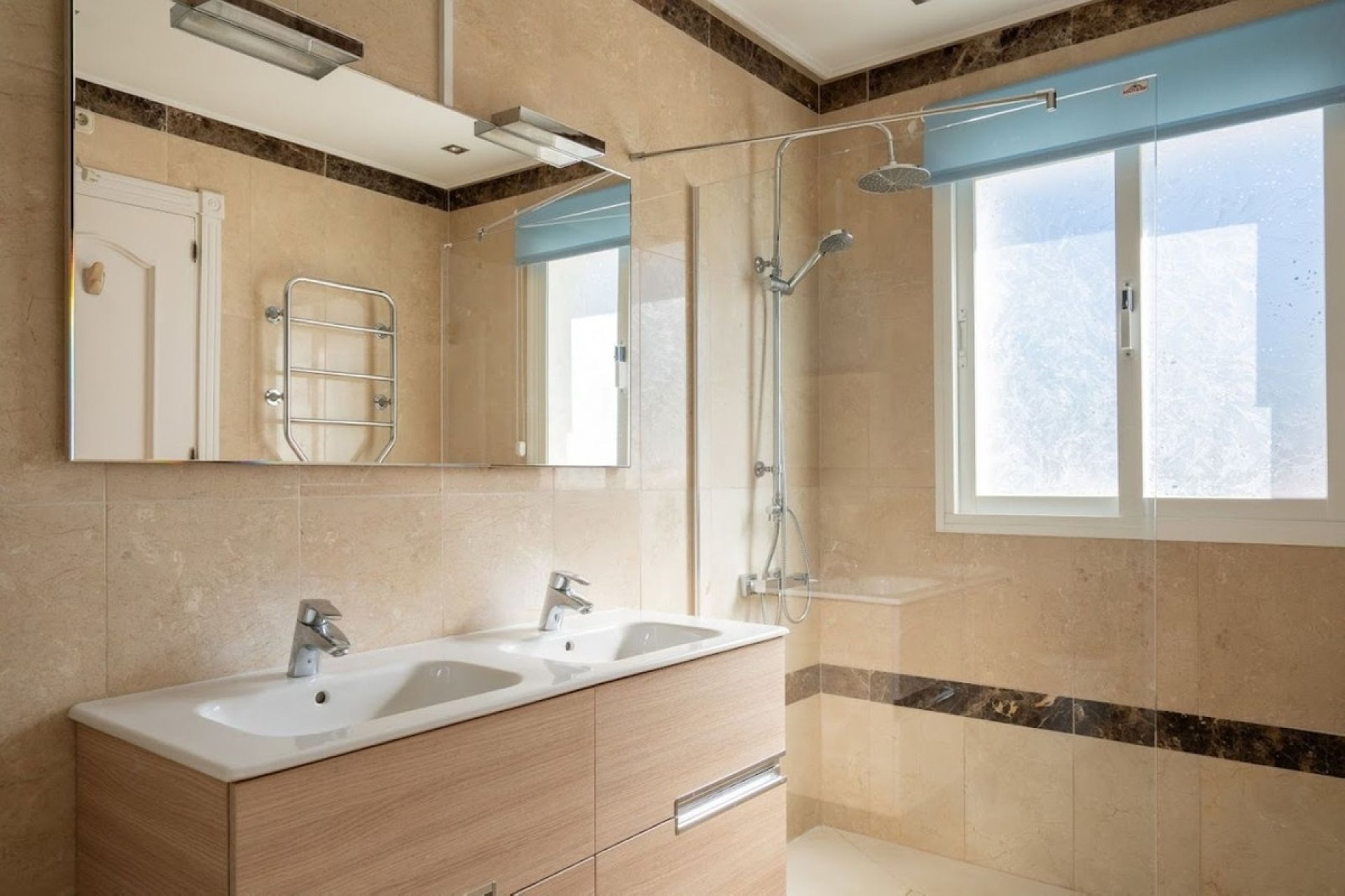 Rynek wtórny - Town house - Estepona - New Golden Mile