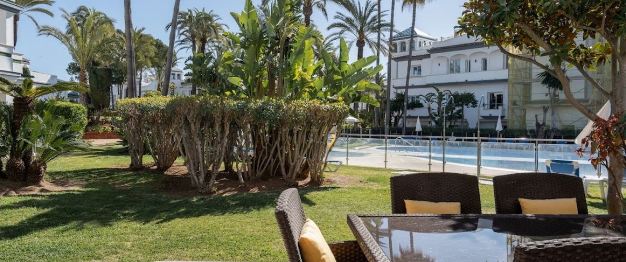 Rynek wtórny - Town house - Estepona - New Golden Mile