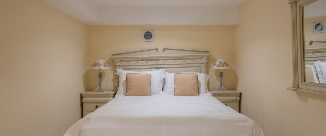 Rynek wtórny - Town house - Estepona - New Golden Mile
