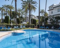 Rynek wtórny - Town house - Estepona - New Golden Mile