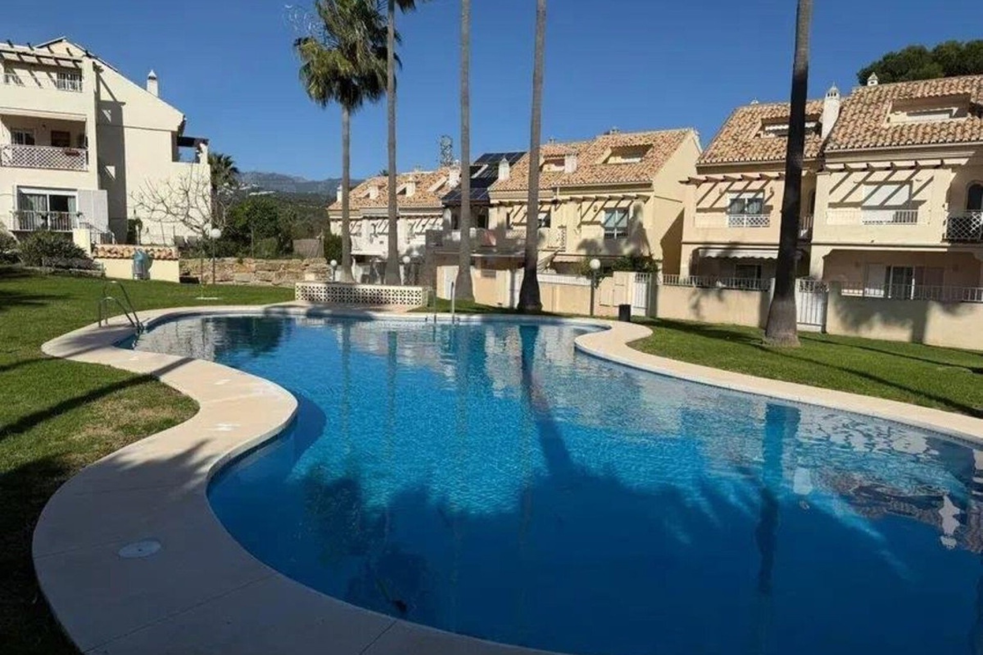 Rynek wtórny - Town house - Marbella - El Rosario