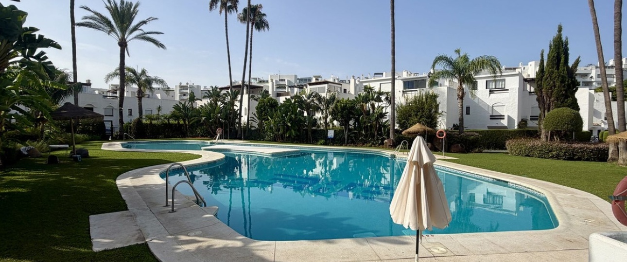Rynek wtórny - Town house - Marbella - Guadalmina Baja