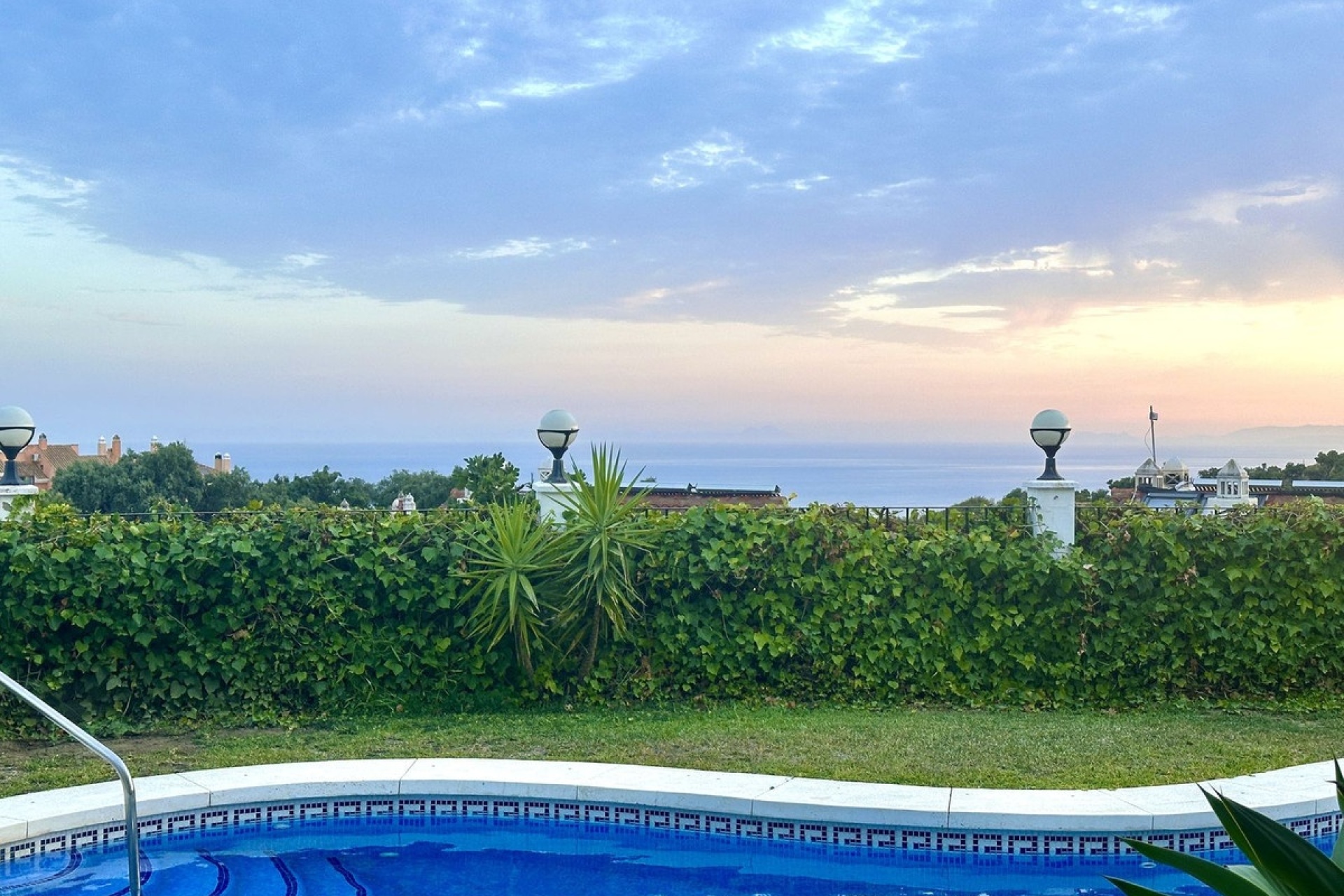 Rynek wtórny - Town house - Marbella - La Mairena