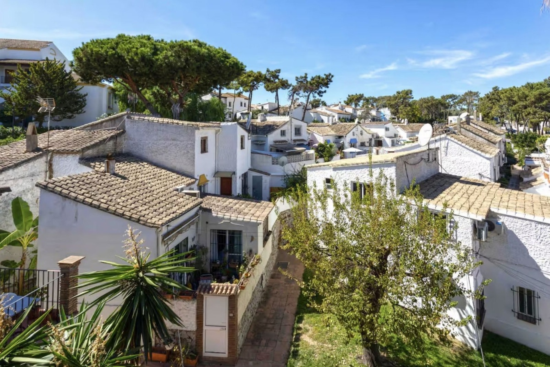 Rynek wtórny - Town house - Marbella - Las Chapas