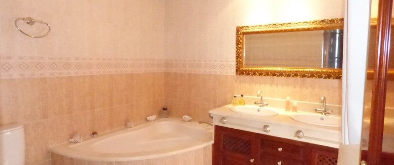 Rynek wtórny - Town house - Marbella - Marbella Centro