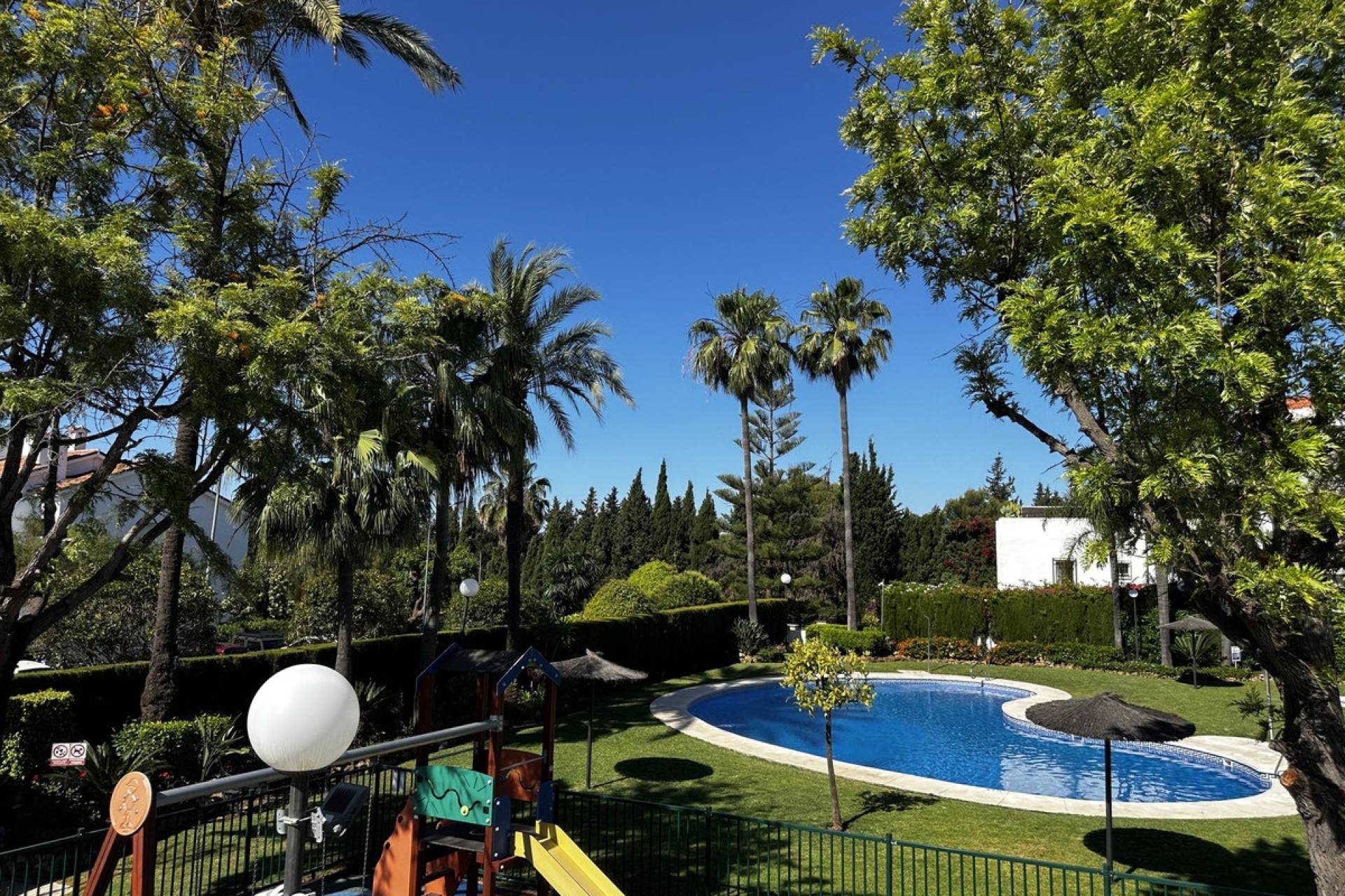 Rynek wtórny - Town house - Marbella - Nagüeles