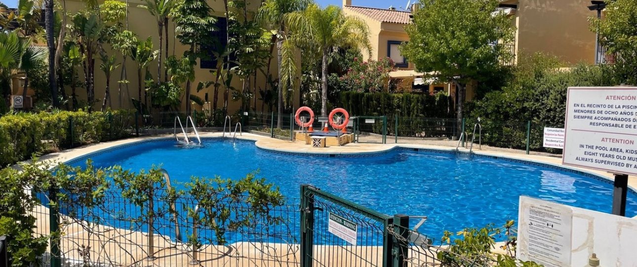 Rynek wtórny - Town house - Marbella - Nueva Andalucía