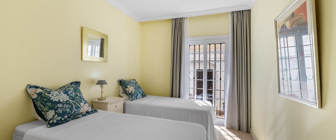 Rynek wtórny - Town house - Marbella - Nueva Andalucía