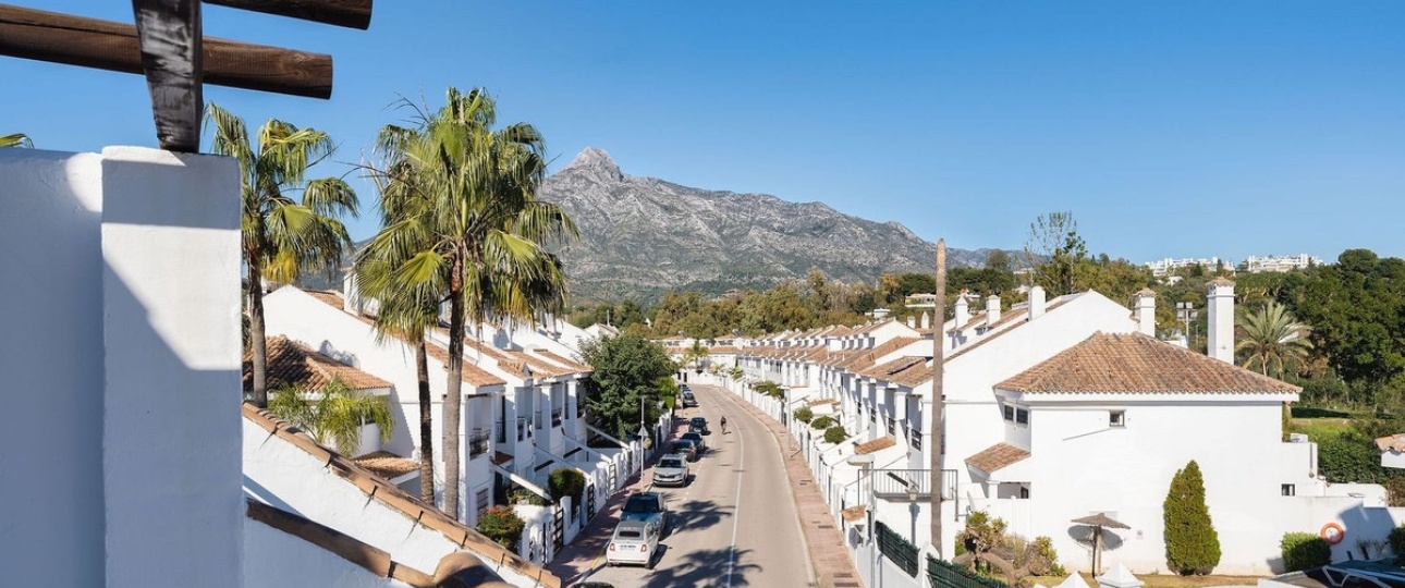 Rynek wtórny - Town house - Marbella - Nueva Andalucía