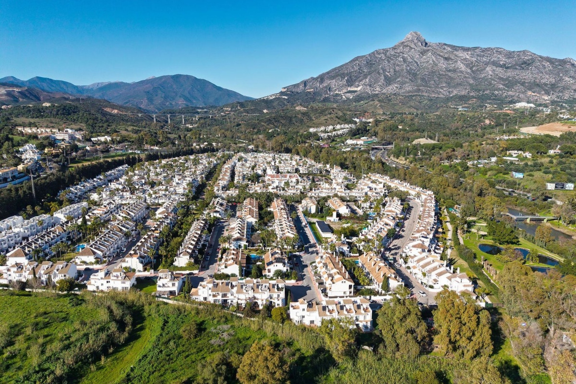 Rynek wtórny - Town house - Marbella - Nueva Andalucía
