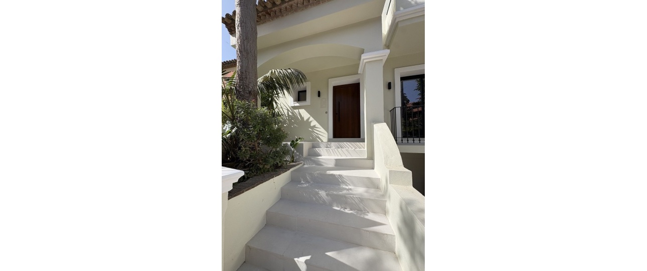Rynek wtórny - Town house - Marbella - Nueva Andalucía