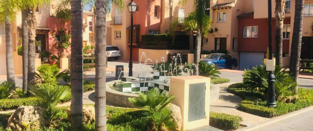 Rynek wtórny - Town house - Marbella - Nueva Andalucía