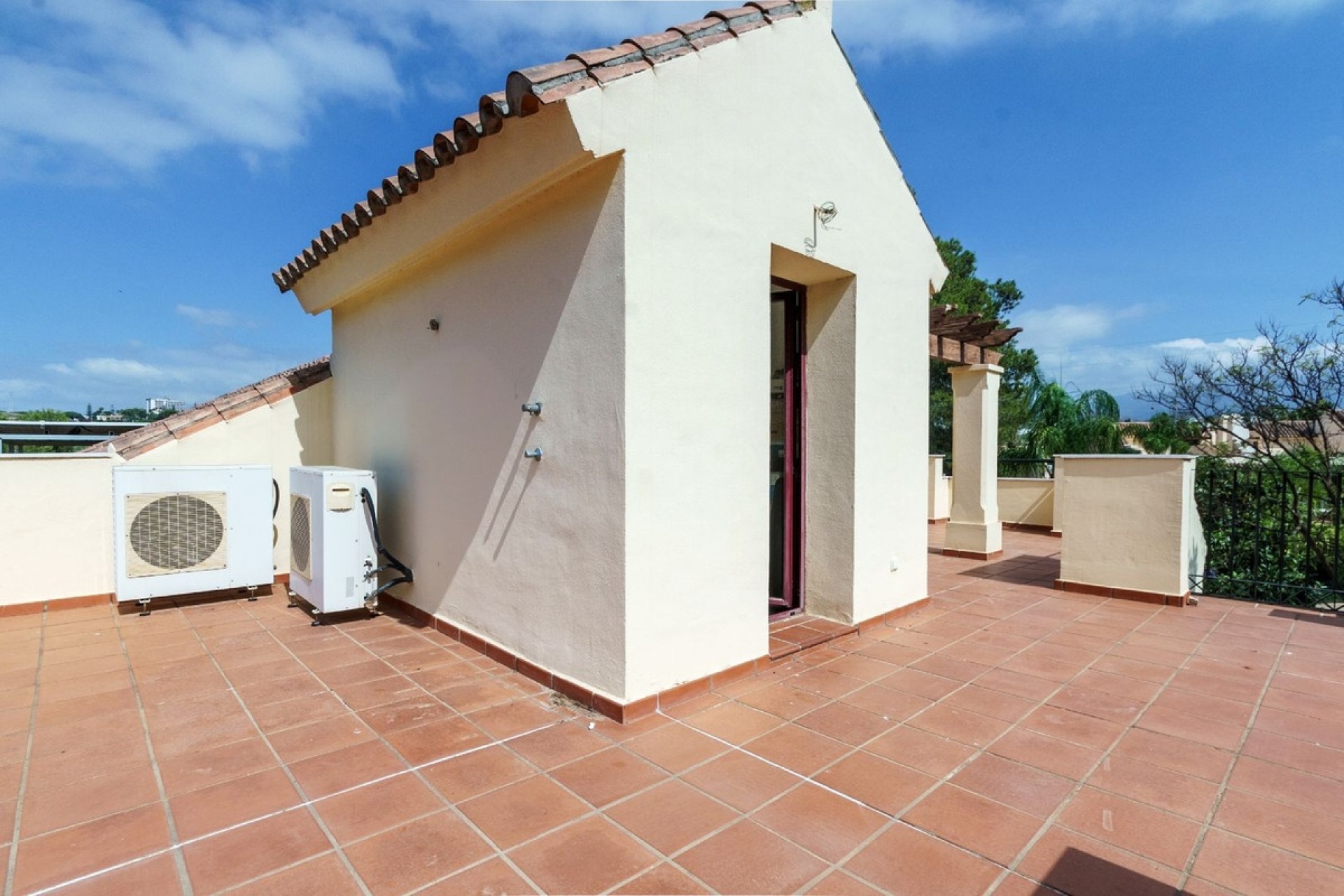 Rynek wtórny - Town house - Marbella - Nueva Andalucía