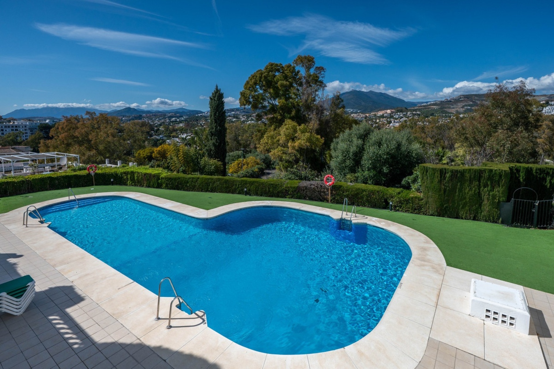 Rynek wtórny - Town house - Marbella - Nueva Andalucía