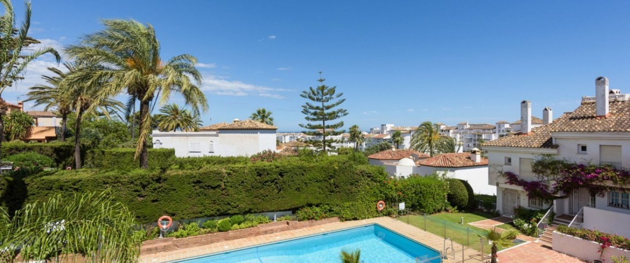 Rynek wtórny - Town house - Marbella - Nueva Andalucía