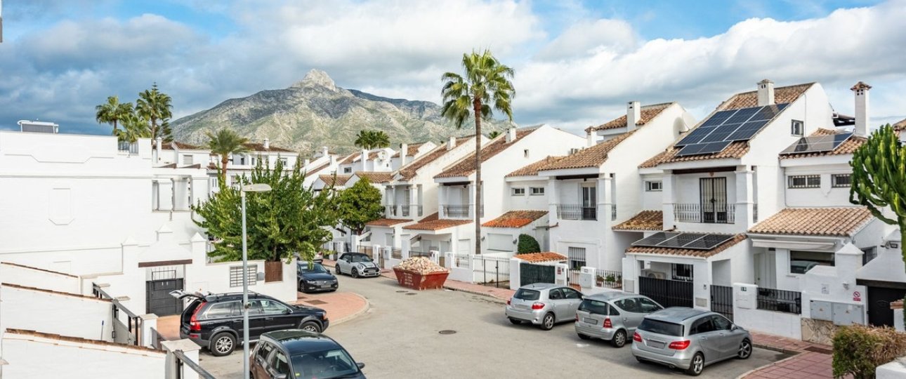 Rynek wtórny - Town house - Marbella - Nueva Andalucía
