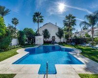 Rynek wtórny - Town house - Marbella - Nueva Andalucía