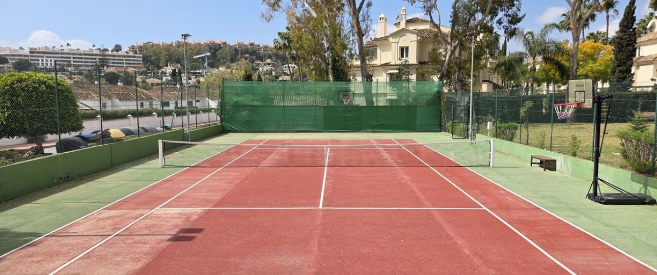 Rynek wtórny - Town house - Marbella - Nueva Andalucía