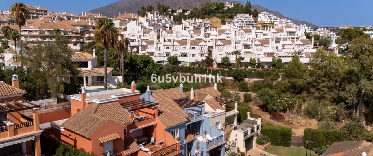 Rynek wtórny - Town house - Marbella - Nueva Andalucía