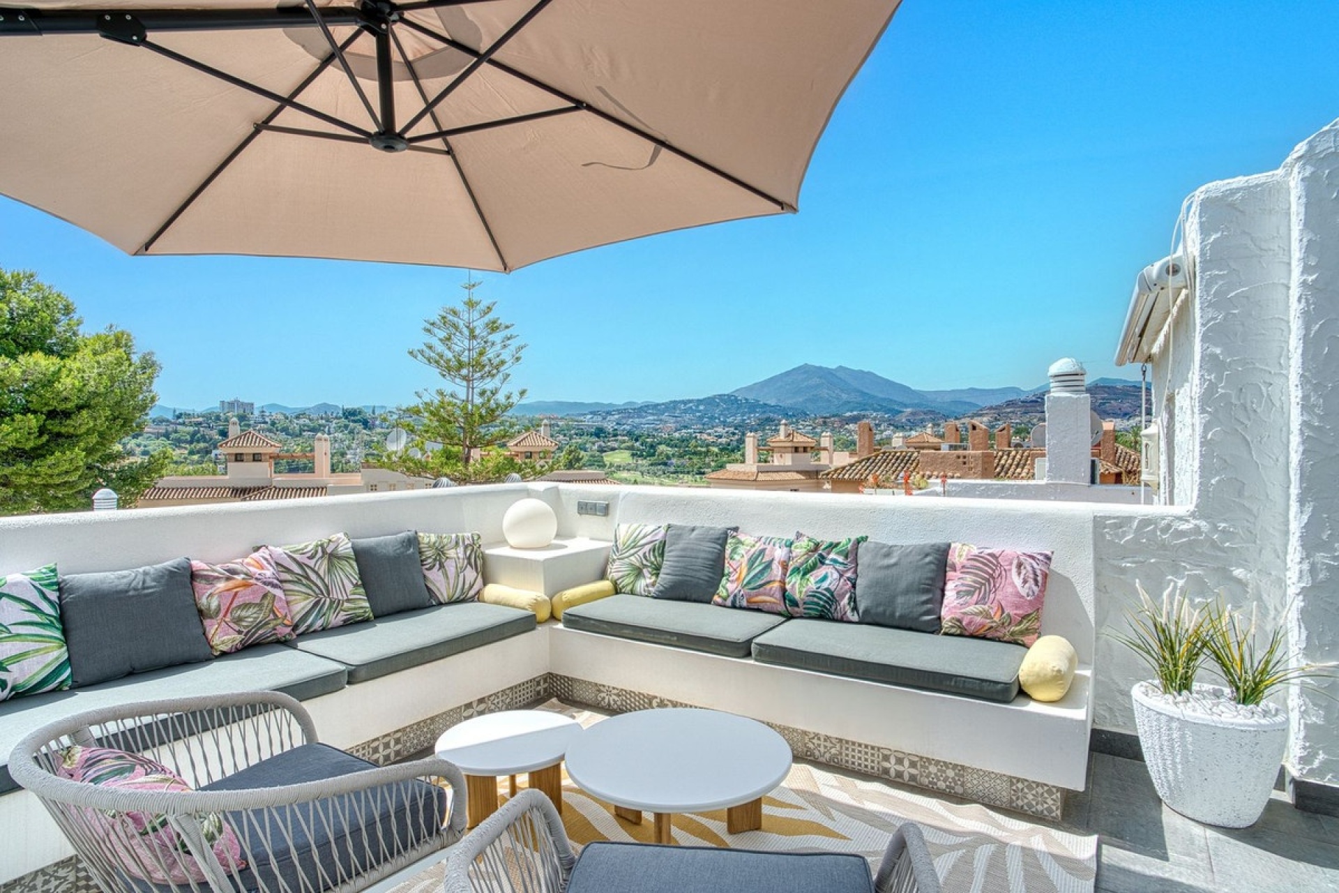 Rynek wtórny - Town house - Marbella - Nueva Andalucía