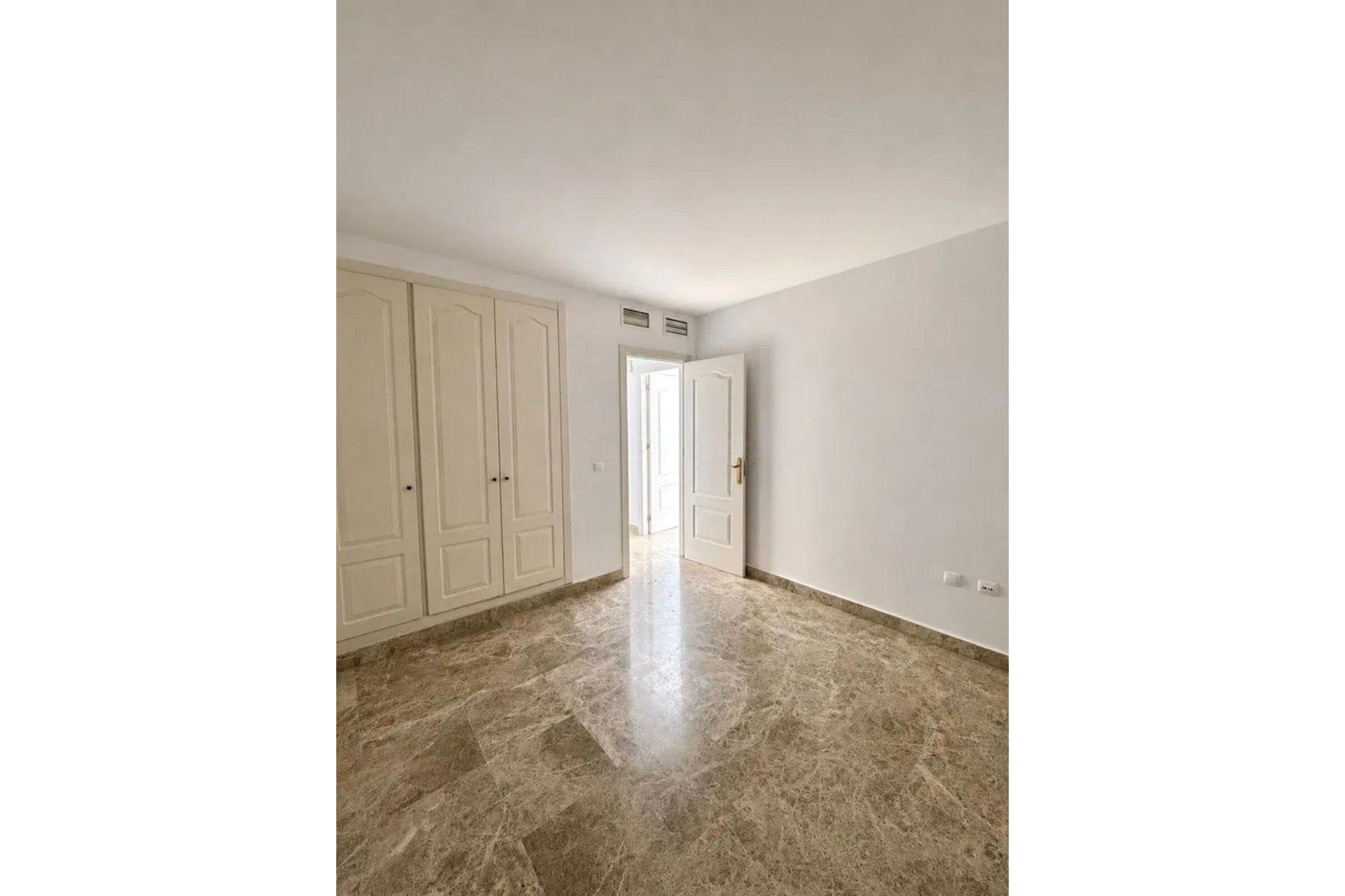 Rynek wtórny - Town house - Marbella - Nueva Andalucía