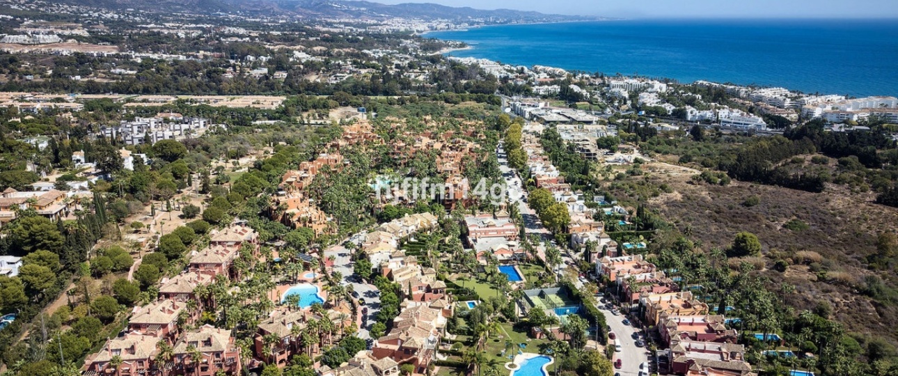 Rynek wtórny - Town house - Marbella - Nueva Andalucía