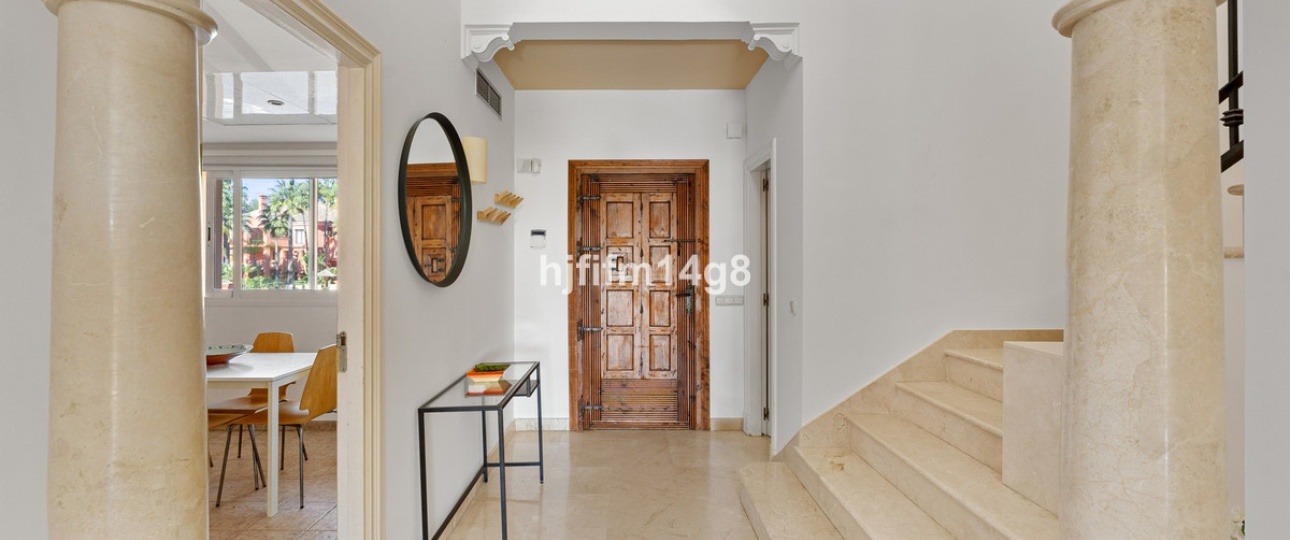 Rynek wtórny - Town house - Marbella - Nueva Andalucía