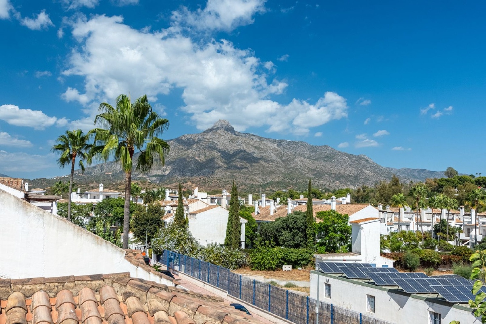 Rynek wtórny - Town house - Marbella - Nueva Andalucía