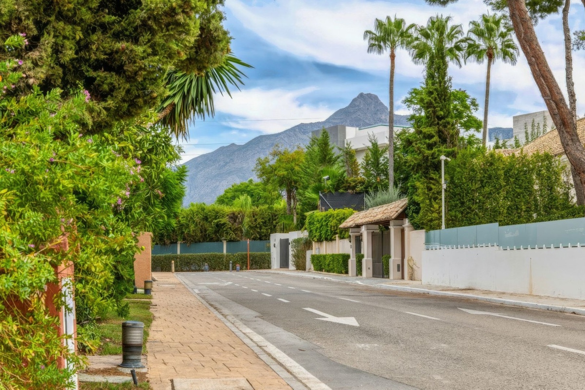 Rynek wtórny - Town house - Marbella - Nueva Andalucía