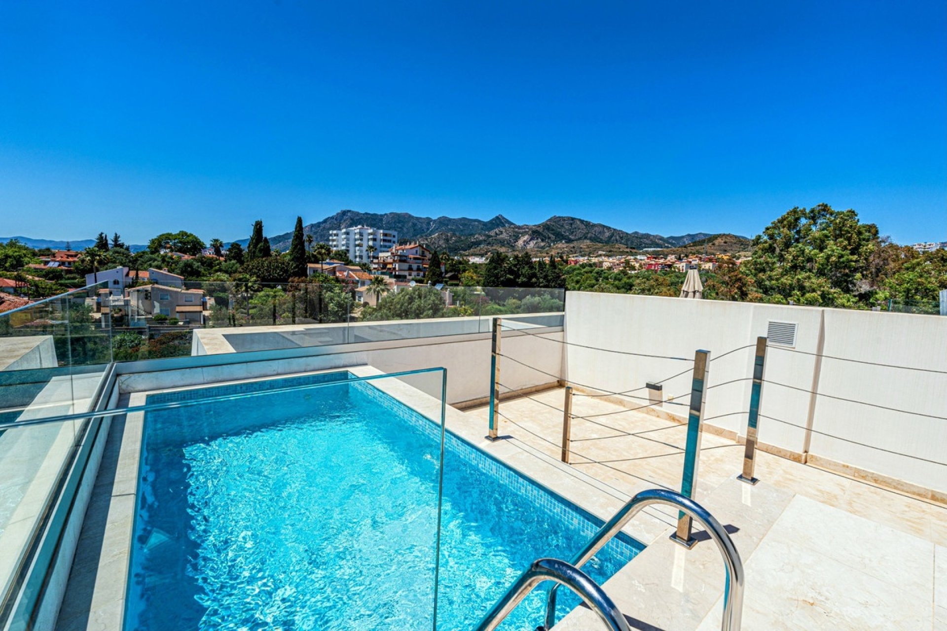 Rynek wtórny - Town house - Marbella - Río Real