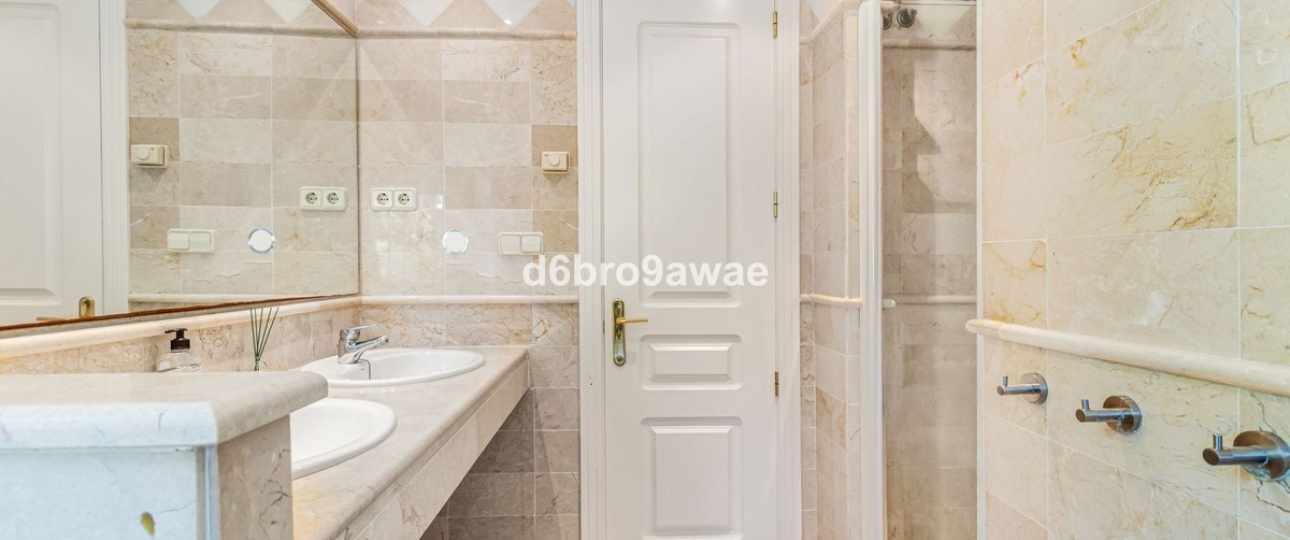 Rynek wtórny - Town house - Marbella - Río Real